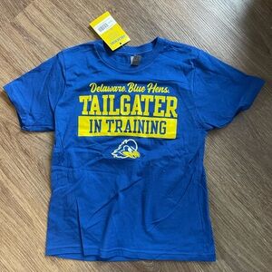 NWT Delaware University Blue Hens kids T-shirt